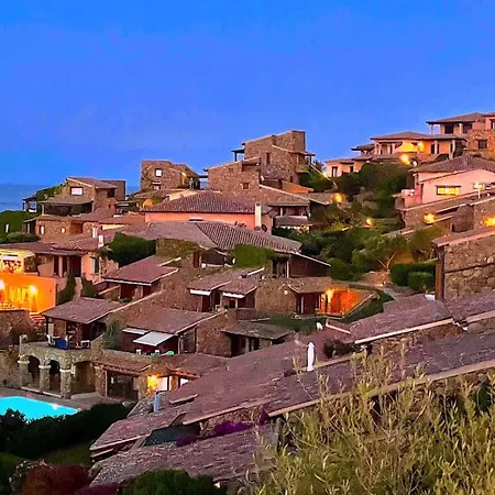 Punta Est Bilocale Giardino Vista Mare *